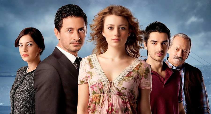 مسلسل الصاعقة التي سقطت على المنزل